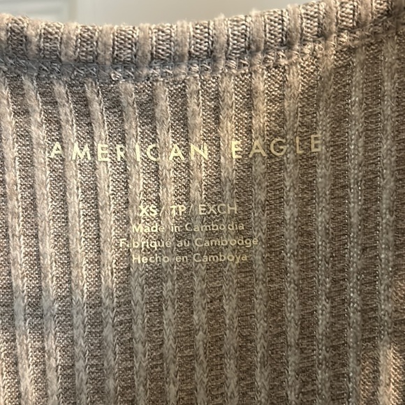 Comfy loose gray tank - Picture 2 of 2